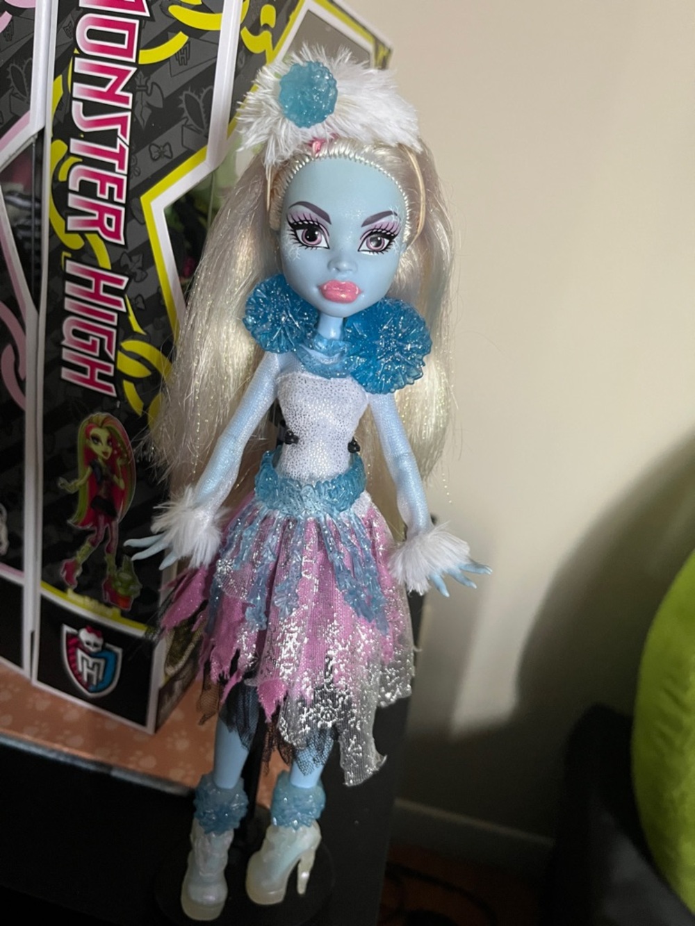Monster High ghoul’s rule abbey